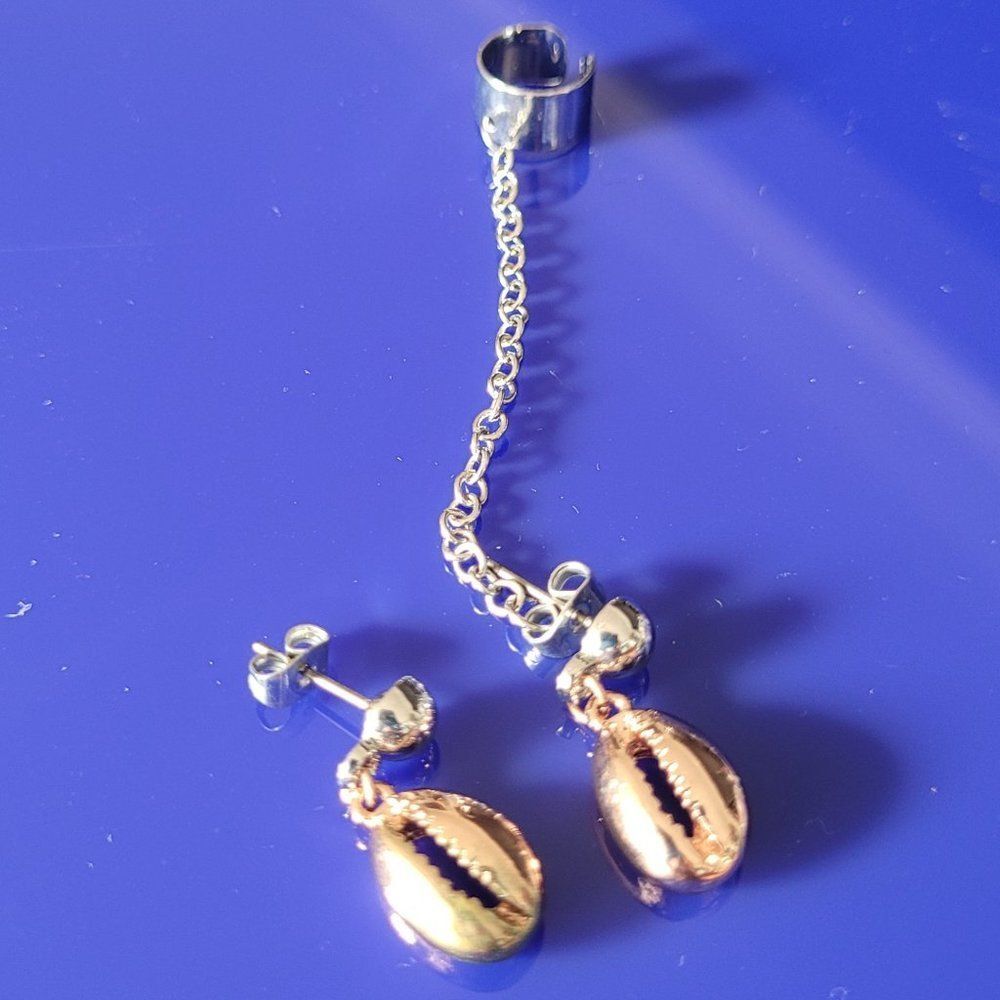Very Unique Cowrie Shell Earrings with Ear Cuff Silver and Copper Tone